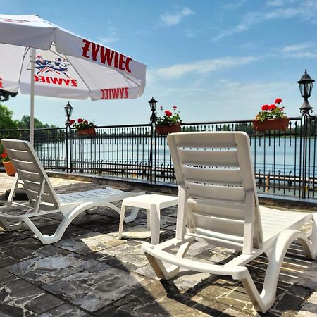 Hotel Pietrak Wągrowiec Esterno foto
