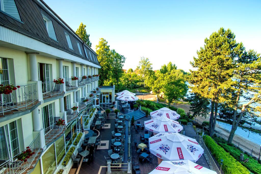 Hotel Pietrak Wągrowiec Esterno foto